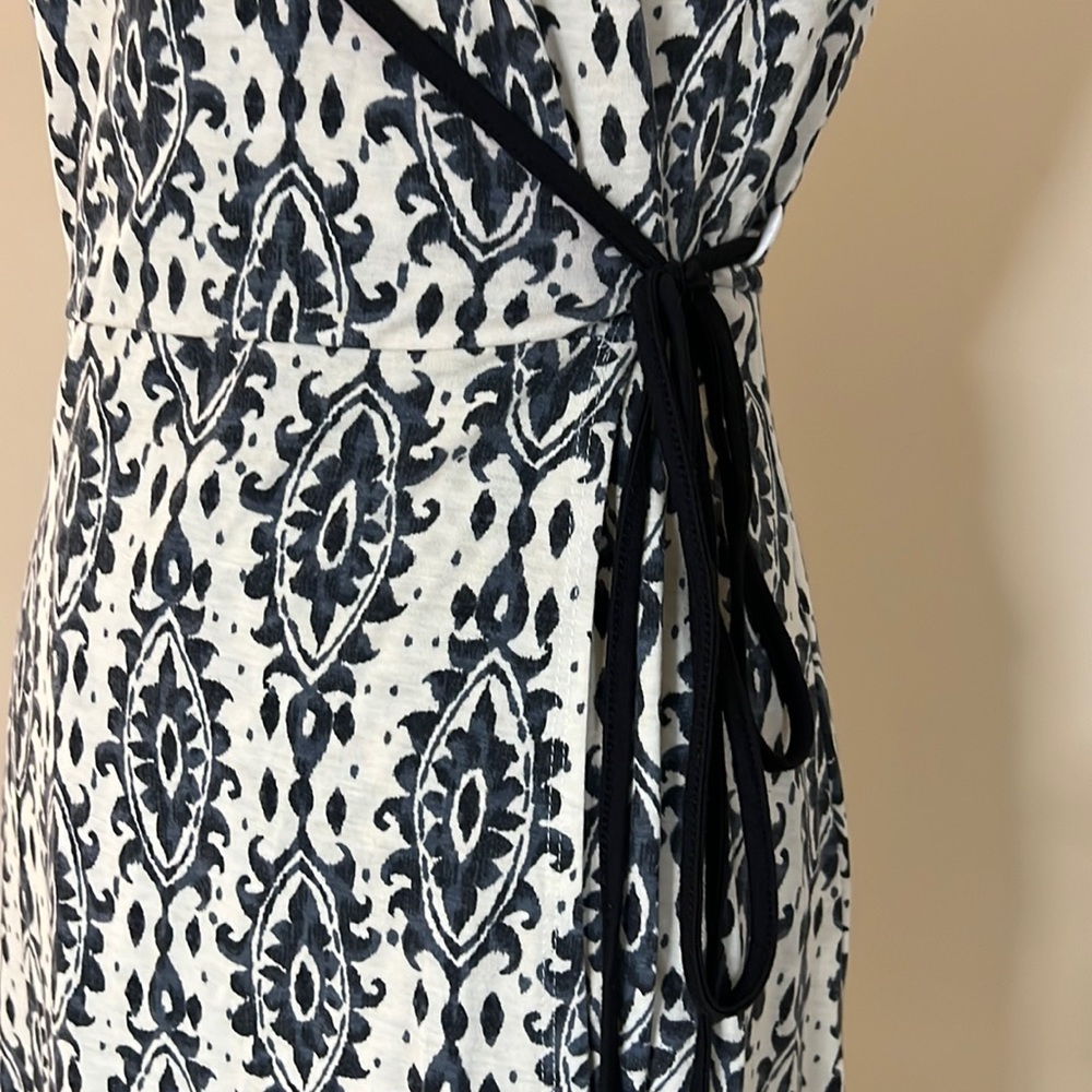 💙🦋🐟Pretty Blue Tie Around Women’s Dress - Picture 4 of 7